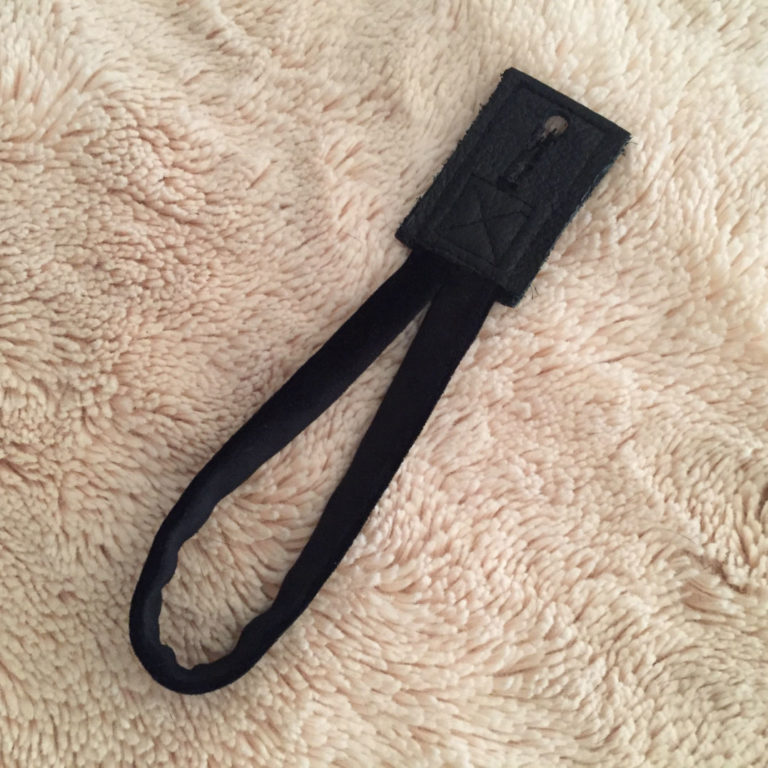 loops black