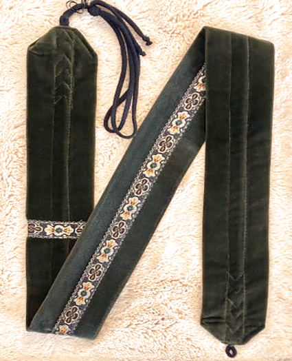 Arion Straps - for lutes, guitars / Instrumentengurt: 102 x 5,8 cm, dark green / dark green silver orange